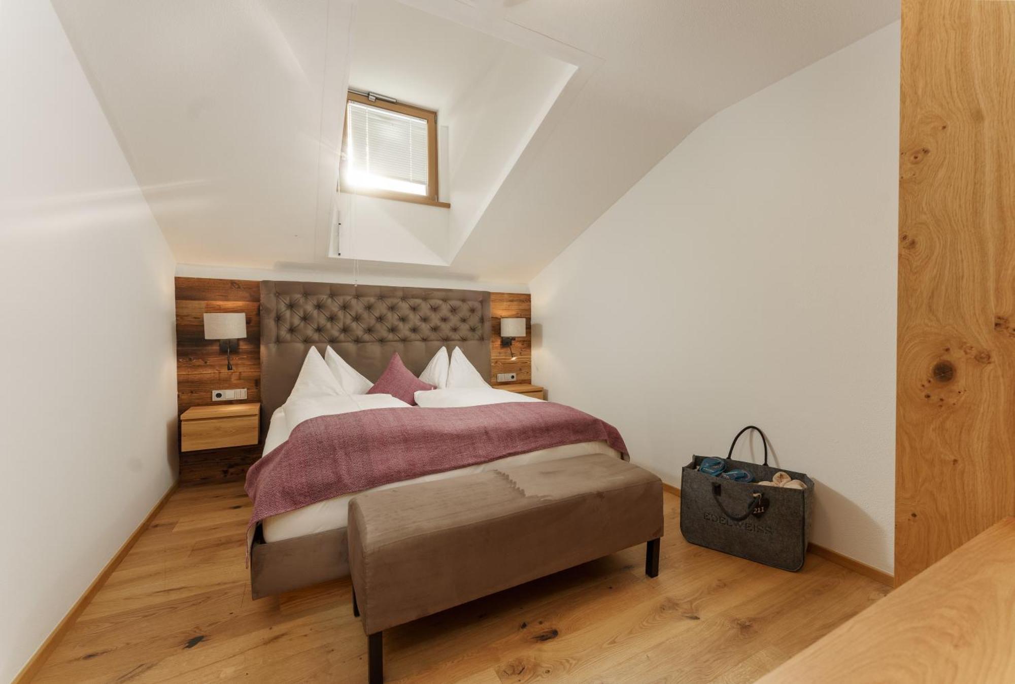 Naturhotel Edelweiss Wagrain Pokoj fotografie